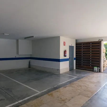 Apartment Modern, Elite Hillside W/sea & Mountain Views Marbella
