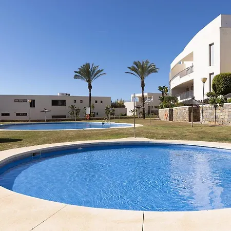 Apartment Modern, Elite Hillside W/sea & Mountain Views